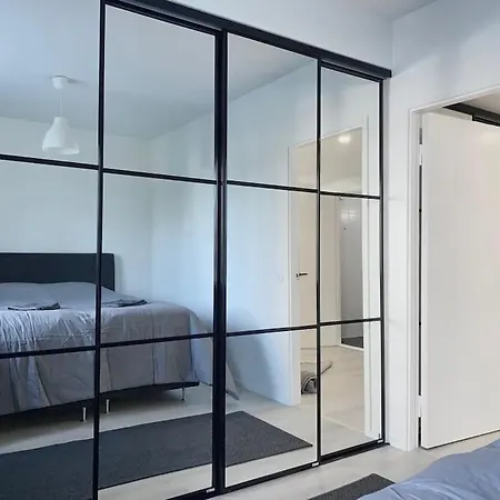 Aava's Apt. Free Parking Daire *